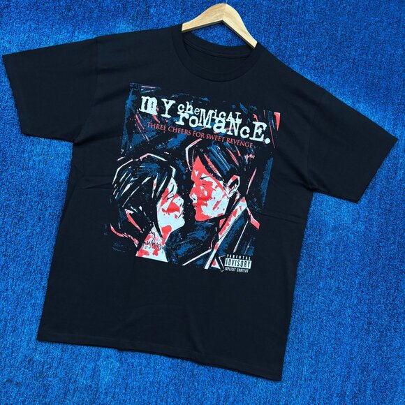 My Chemical Romance Punk Rock Band T-Shirt Size Large - Picture 3 of 4